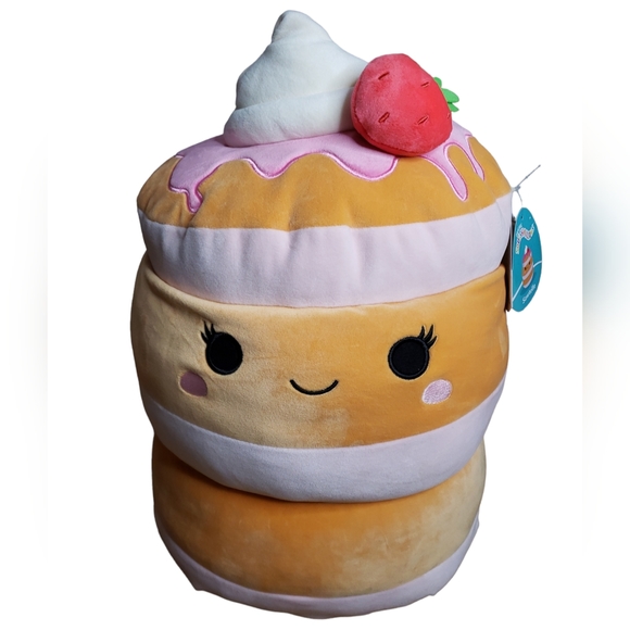 Sawtelle Strawberry Shortcake Squishmallow 18 inches! - Picture 1 of 5